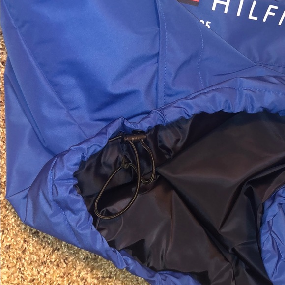 Tommy Hilfiger pull over coat - Picture 5 of 7